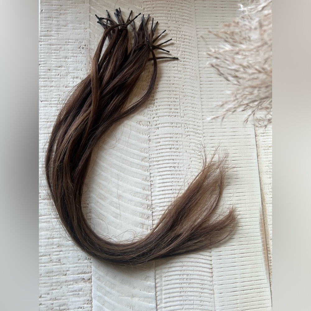 22” Donna Bella I-Link Hair Extensions and Beads